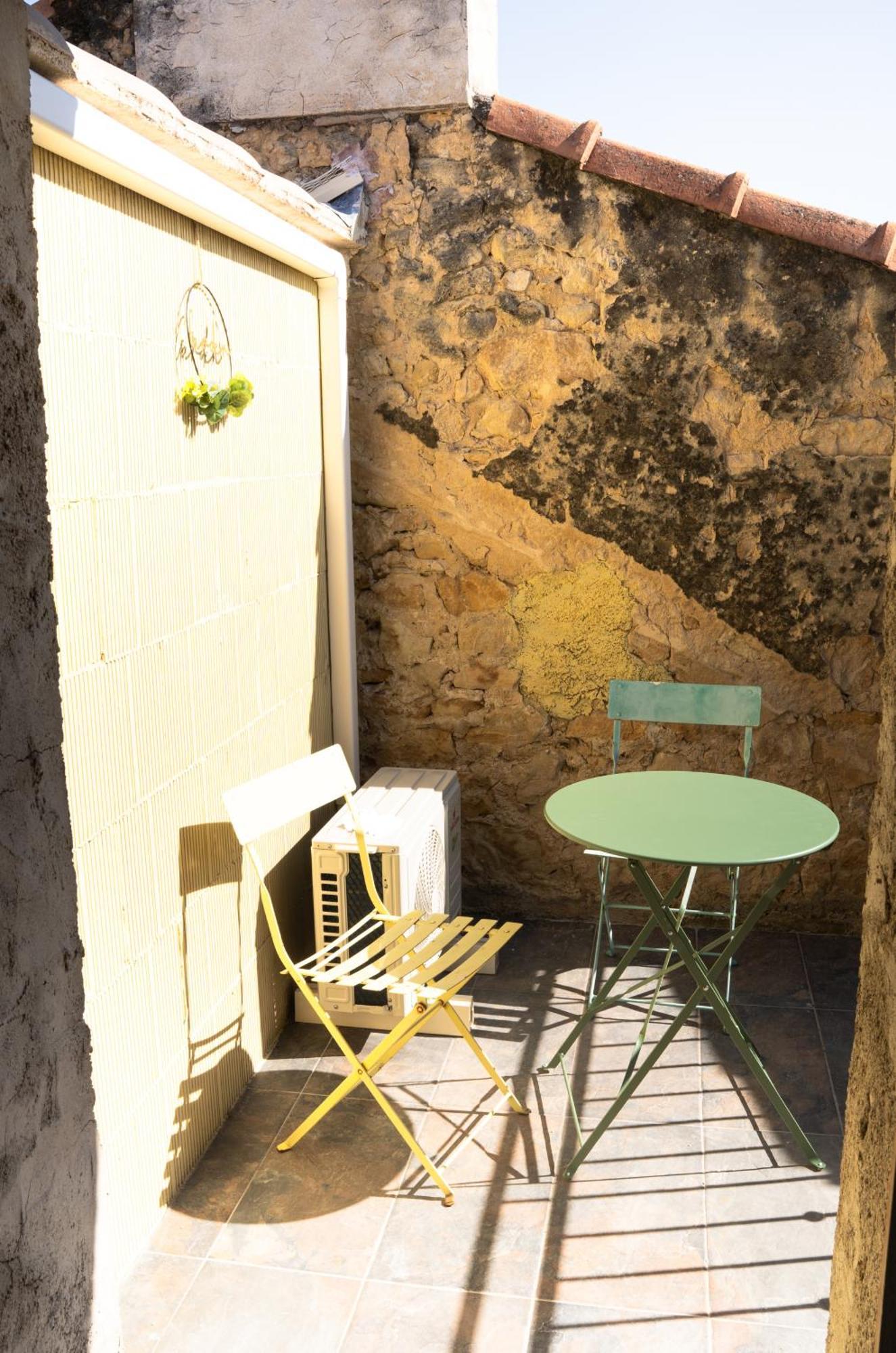 Joli Climatise Centre A 300m Du Theatre Antique Apartment *